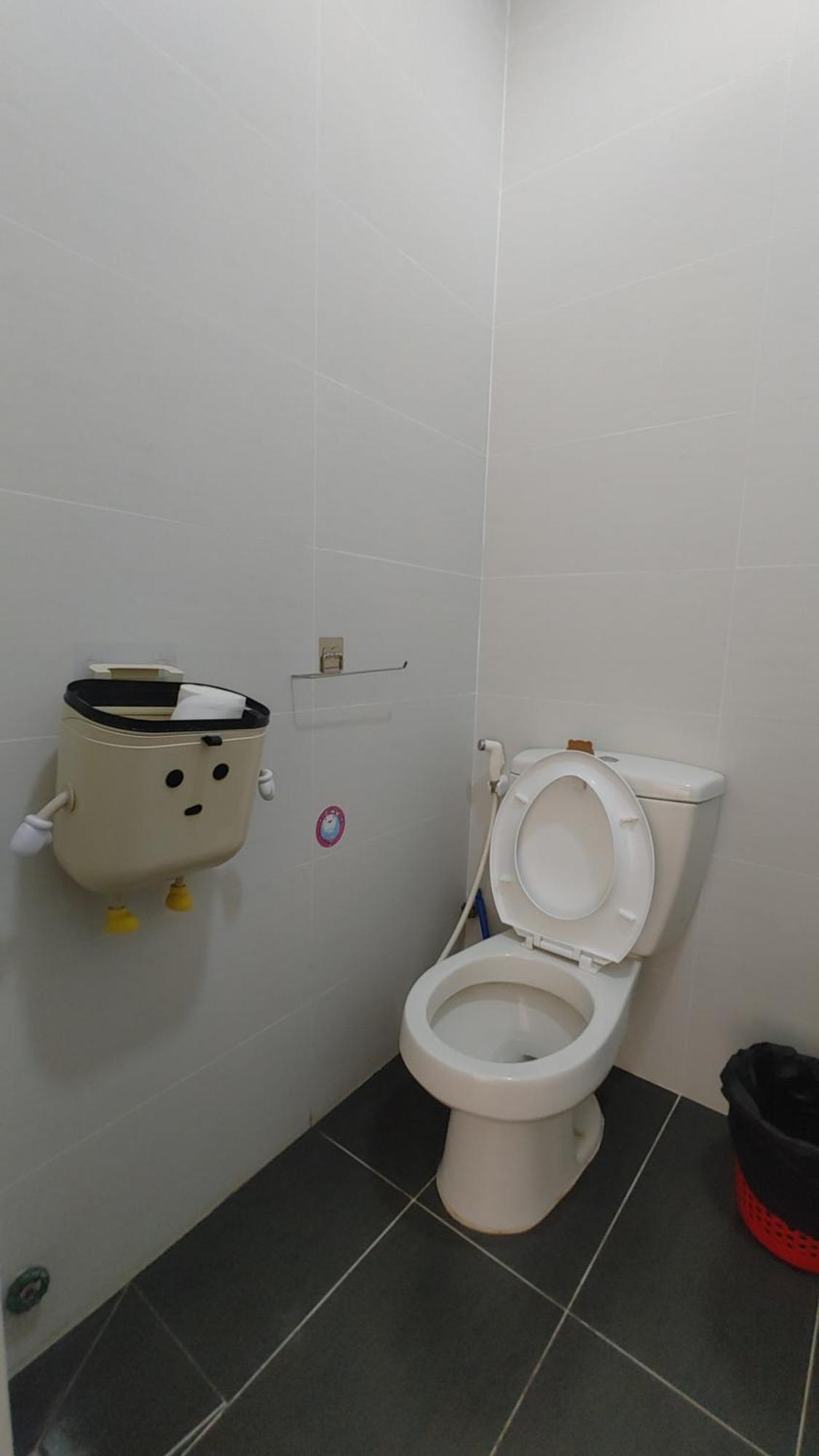 Hotel D 2