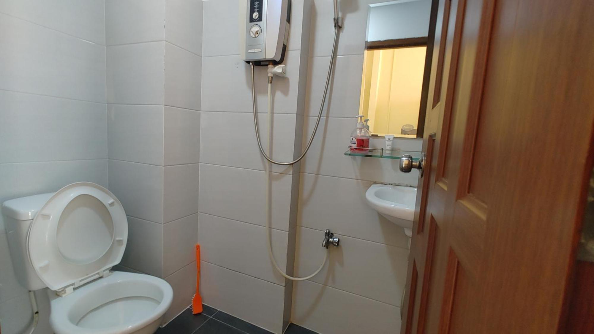 D 2 Hotel