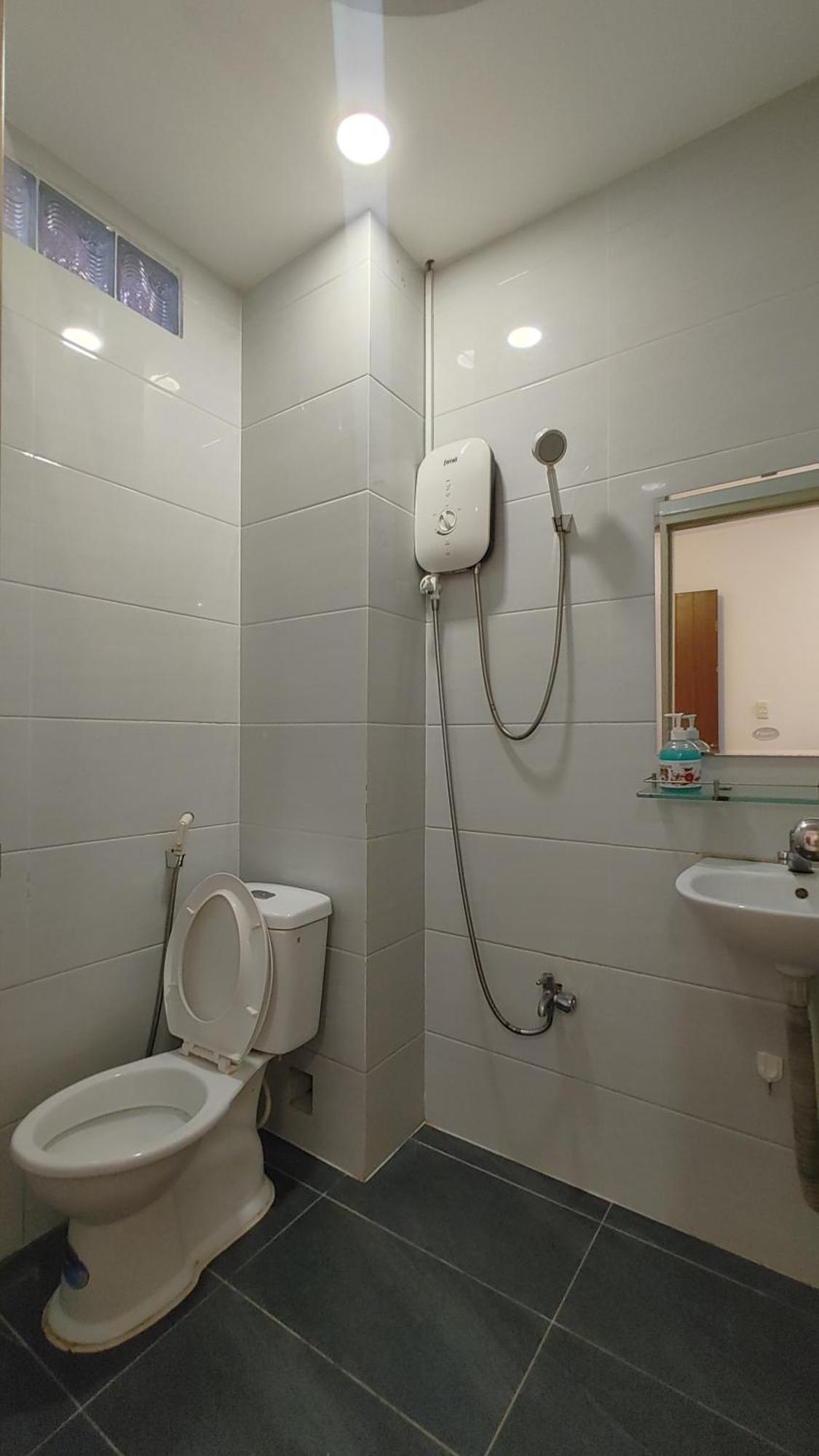 Hotel D 2